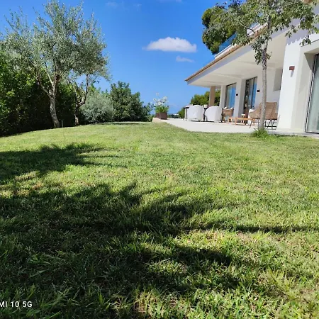 5br In *